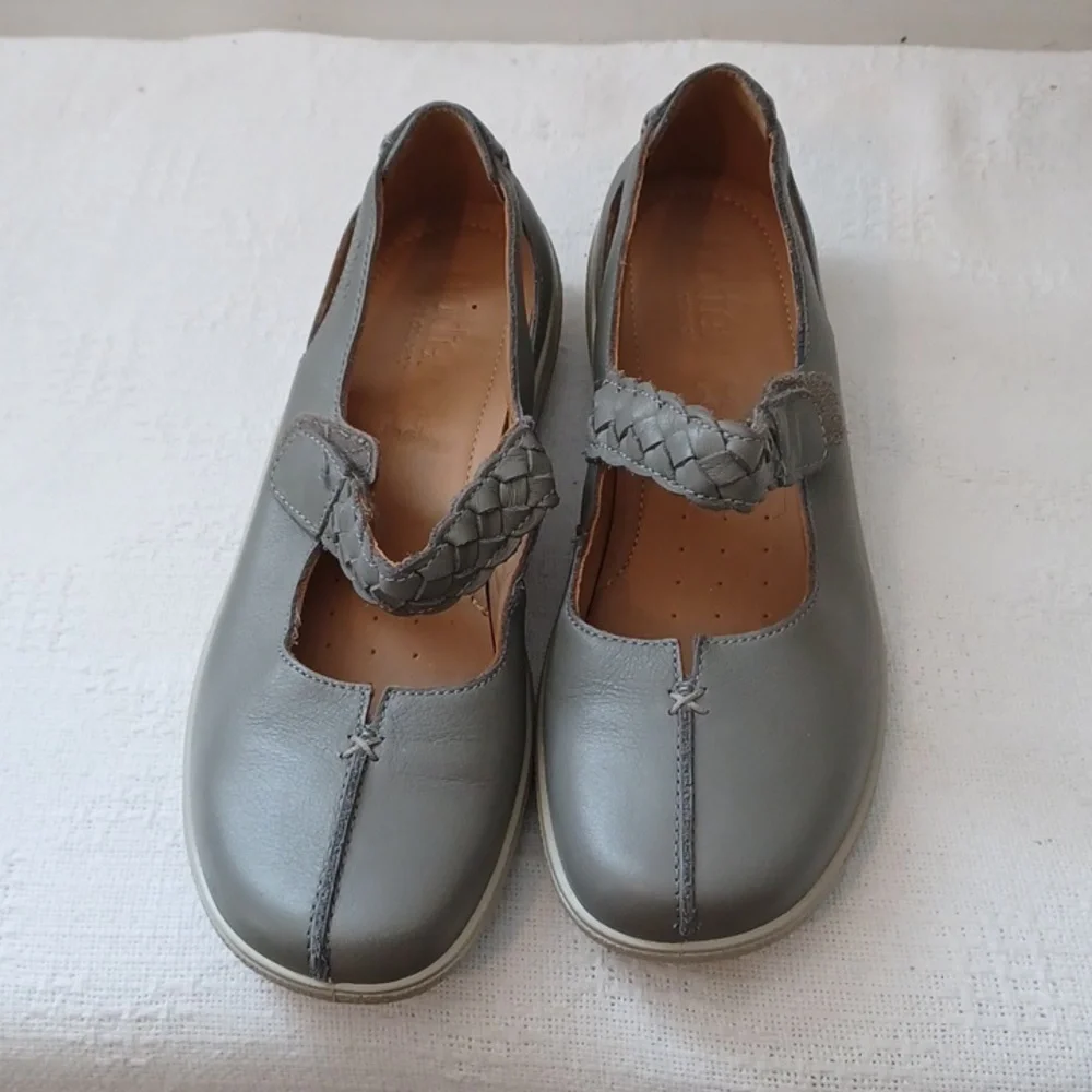 Hotter Marry Jane Shake Soft Gray Bone Shoes Size 7 - Picture 1 of 4